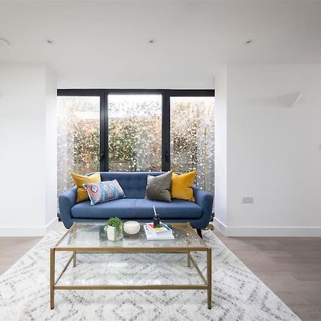 Cozy Leyton House With Garden And Small Terrace Лондон Екстериор снимка